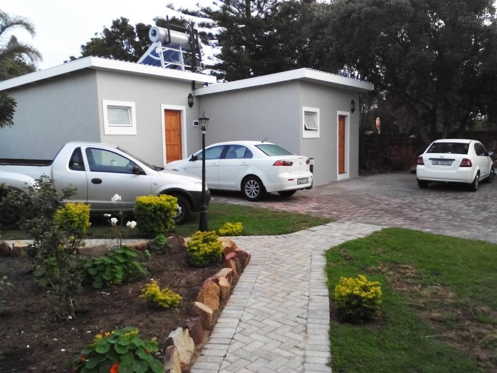 Port Elizabeth Guest House Esterno foto