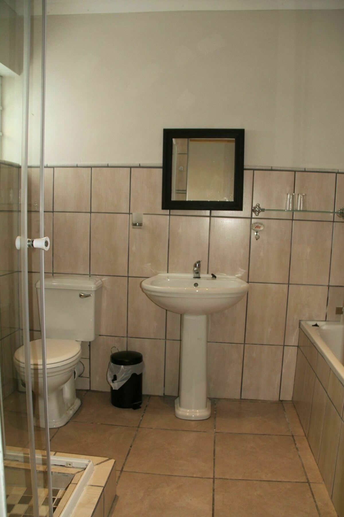 Port Elizabeth Guest House Esterno foto